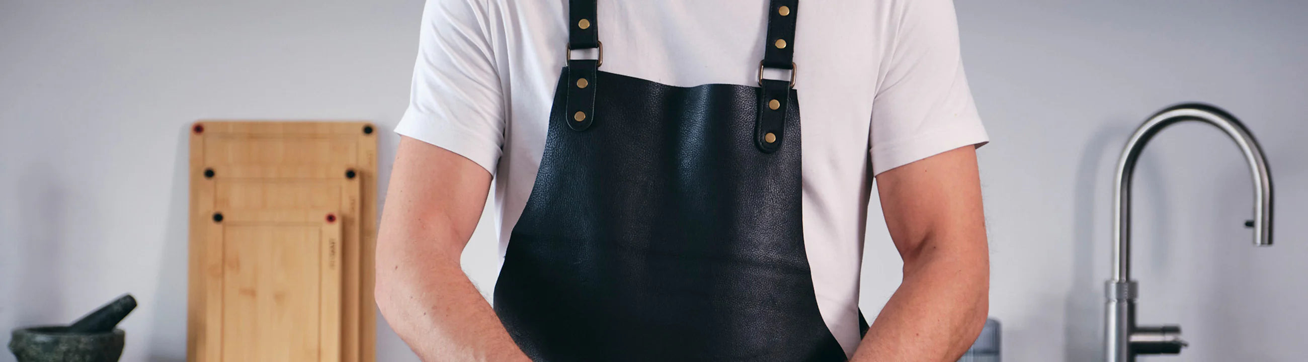 Lederschürzen X-Back